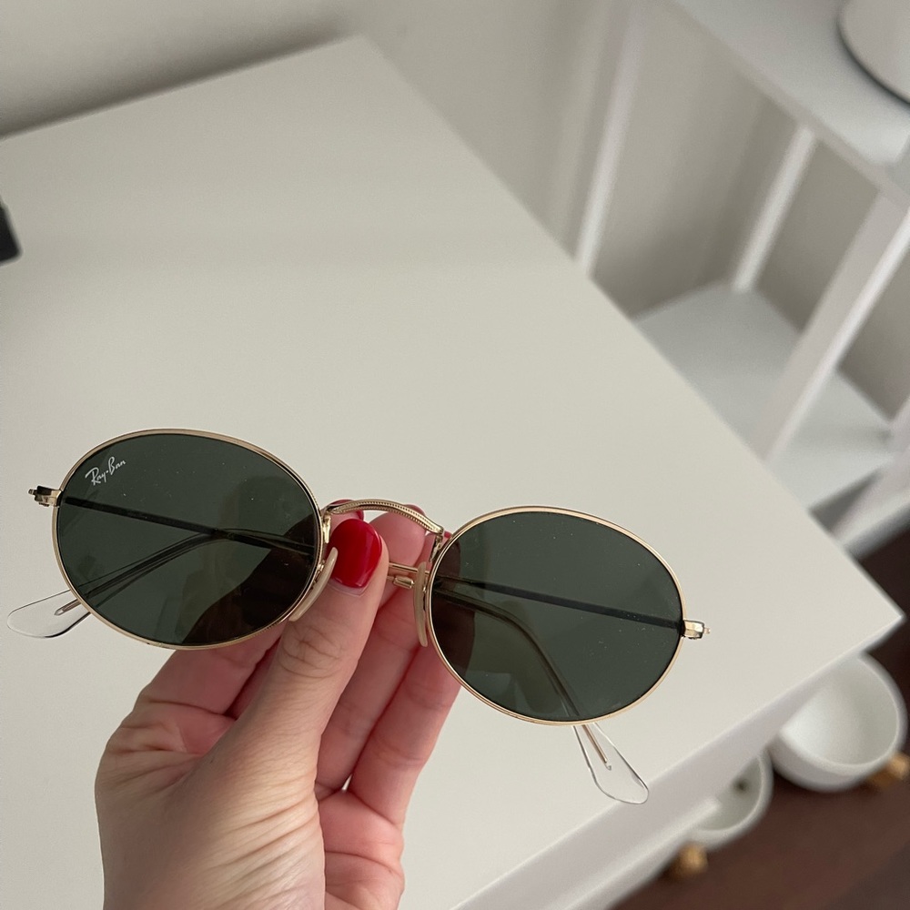 Rayban oval sunglasses- like new